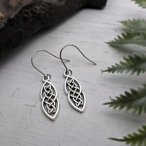 Elegant Silver Celtic Knot Earrings